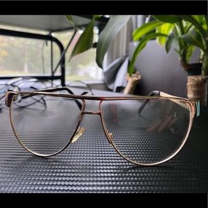 Flat top gold frame personality glasses